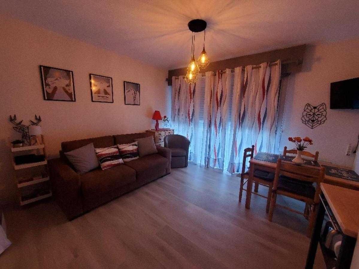 Ferienwohnung Le Tout A Pied Saint-Lary-Soulan Exterior foto
